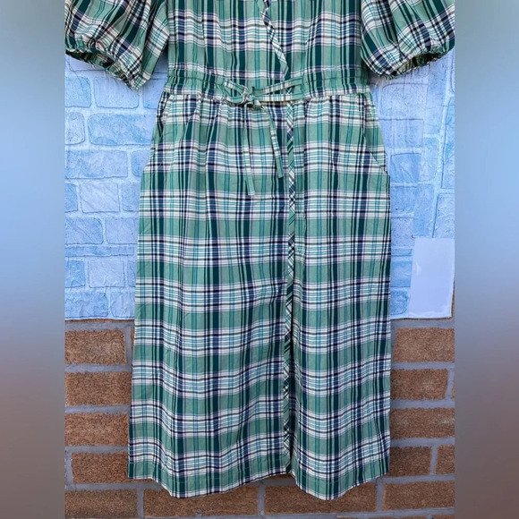 Derek Lam 10 Crosby Tiana Belted Wrap NWT
Dress size 12 - Picture 7 of 17